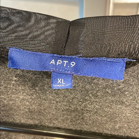 Women's Gray & Black Open Cardigan Sweater - Picture 2 of 5